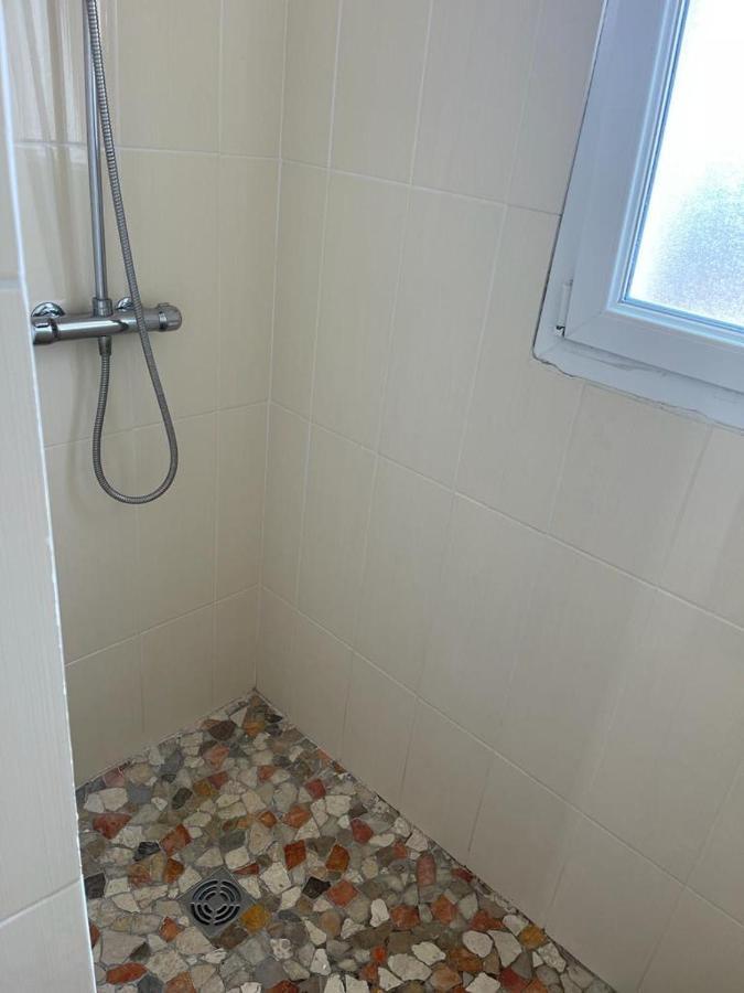 T2 Coquet Le Lavandou Plein Centre Vue Mer Exceptionnelle. Apartment Exterior foto